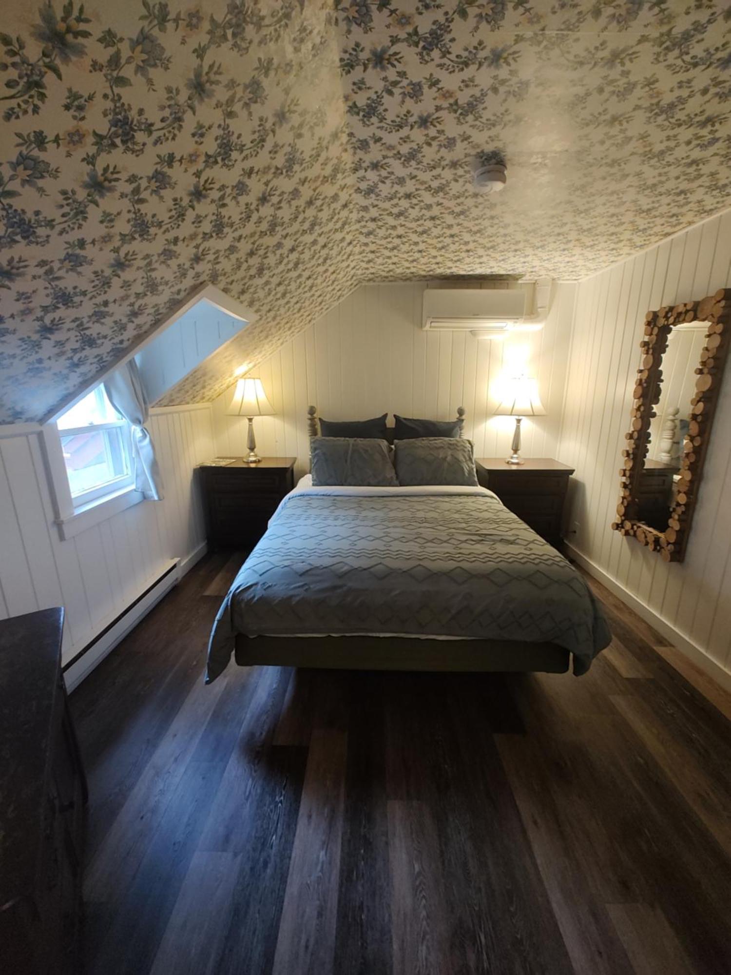 Bed & Breakfast Doveberry 3*